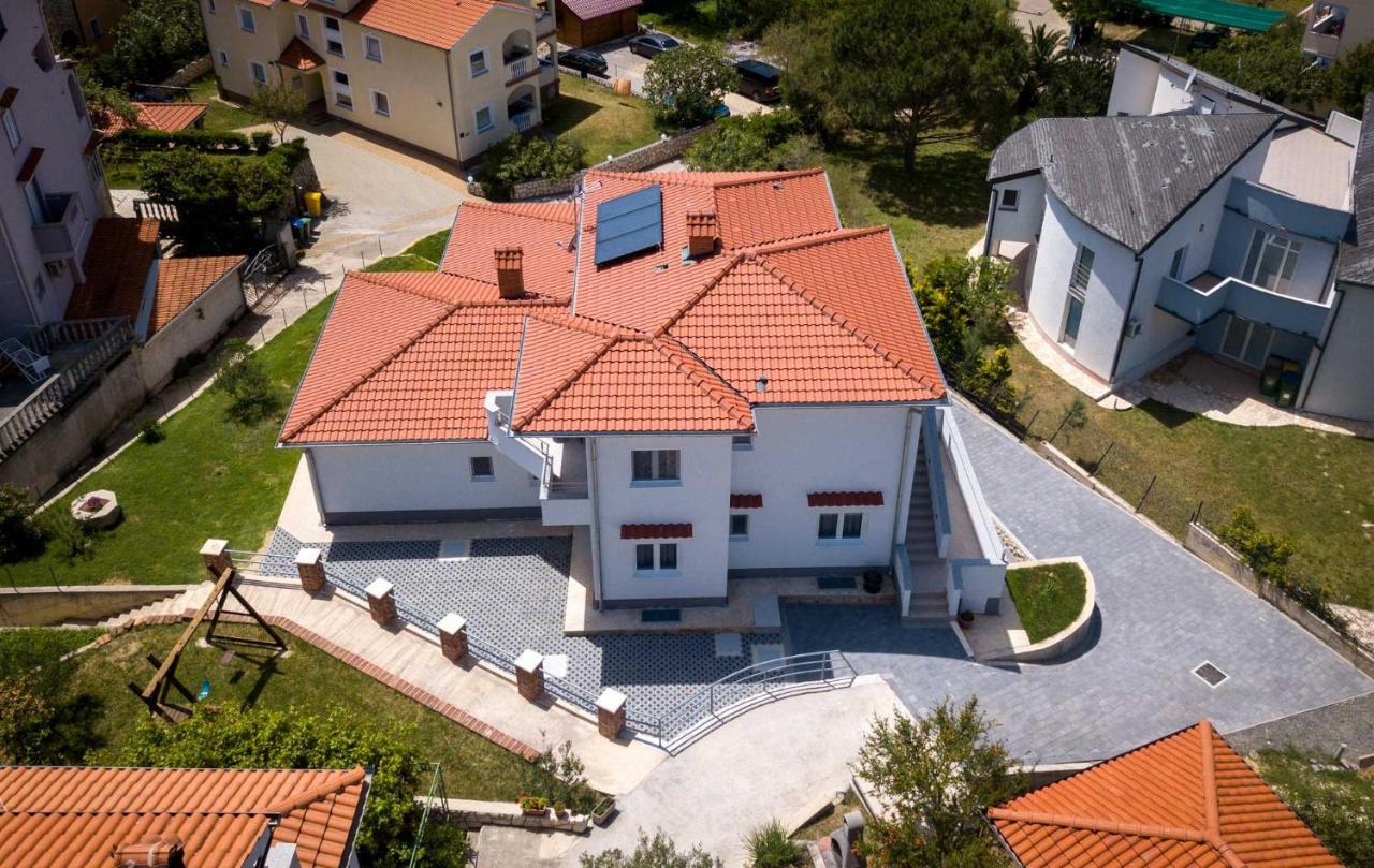 Apartmani Villa Zora Lopar Extérieur photo