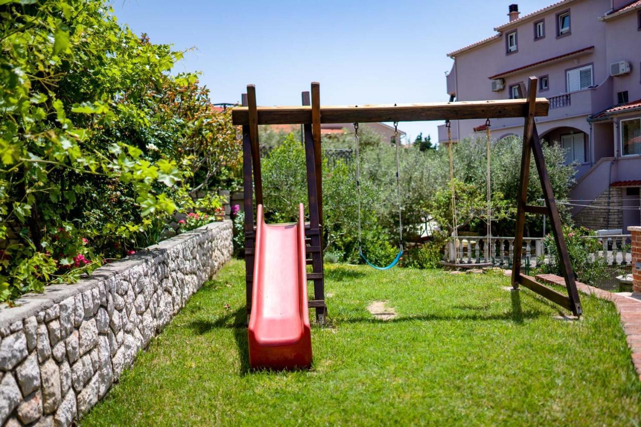 Apartmani Villa Zora Lopar Extérieur photo